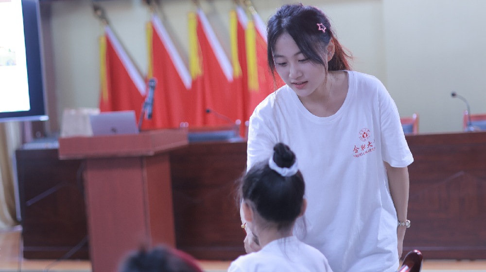 �Ϸʴ�W�����WԺ��ͯ�ČW���ȣ��y���oδ��