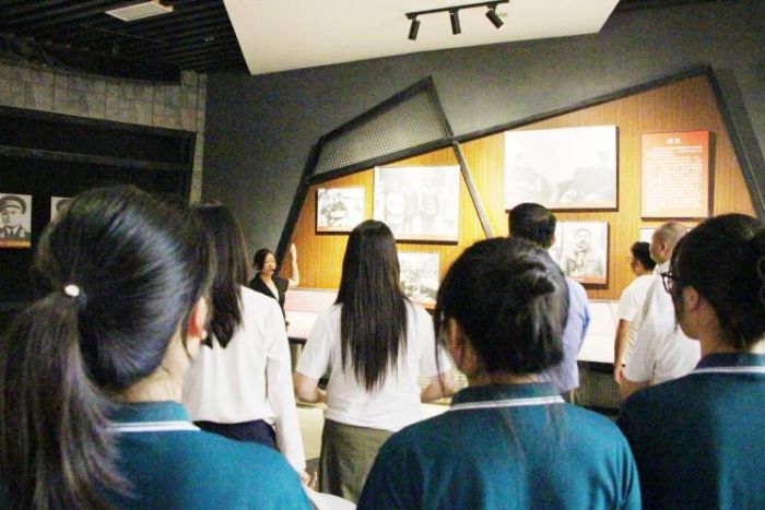 �t���h�P˼��·���Ę�������������������W����ɽ�Е������t��˼���ġ��fͬ���d���