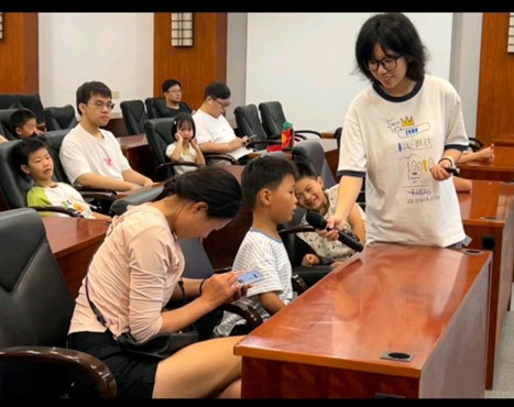 ��ͯӢ�Z�L�����`�С����Ͼ�������W̩�݌WԺ���t����ī������������`�o����18��